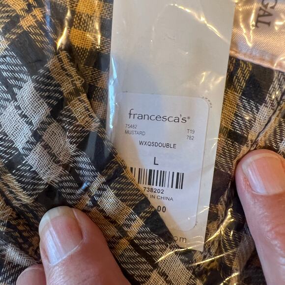 NWT Francesca's Dizzy Gal Gold/Black/White Plaid Button Down Shirt - Picture 8 of 11
